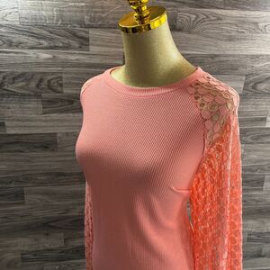 "NEW" DOROSE Crew Neck Sheer Lace Sleeve Pink Pullover Blouse Women's Size XL